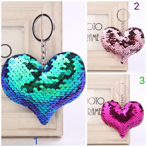Accessories - Keychains Heart Sequins
